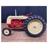 1/16 Cockshutt 50 Deluxe 1988 NFTM Ertl