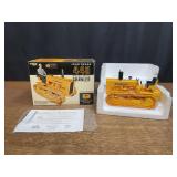 1/16 John Deere 440 Crawler 2005 NTTC NIB Ertl