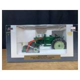 1/16 Oliver 880 w/ NI Loader NIB SC