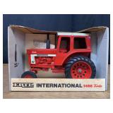 1/16 IH 1466 Special Edition NIB Ertl
