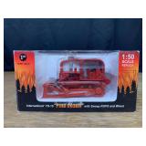 1/50 IH TD-15 Fire Dozer NIB 1st Gear