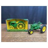 (2) 1/16 John Deere D + A Ertl