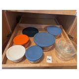 Assorted Pyrex Bowls and Lids