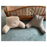 2 Lounge Back Pillows