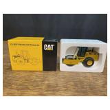 1/50 Caterpillar CS-583C Compactor NIB NZG
