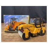 1/35 Voest-Alpine RT9 Roller NIB Conrad