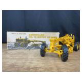1/24 Caterpillar No. 12 Motor Grader NIB Ertl