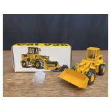 1/50 Caterpillar 936 Wheel Loader NIB Conrad