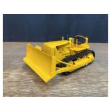 1/24 Caterpillar D7 Crawler Reuhl