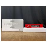 1/34 1953 Kenworth Bull Nose Semi NIB 1st Gear