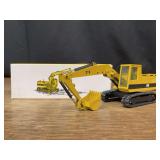 1/50 Caterpillar 215 Excavator NIB NZG