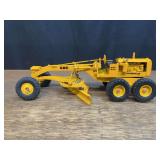 1/24 Caterpillar No. 12 Grader Ertl