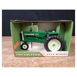 1/16 Oliver 1555 NIB Ertl