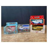 (4) True Value Truck Banks