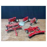 (5) 1/16 IH 544 + Disks Ertl