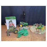 (5) John Deere Decorations + Lamp