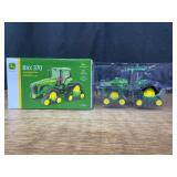1/32 John Deere 8RX 370 2020 Farm Show NIB Ertl