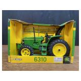 1/16 John Deere 6310 NIB Ertl