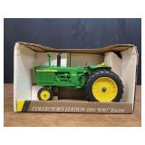 1/16 John Deere 4010 Collector NIB Ertl