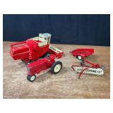(4) 1/16 IH Combine + Implements