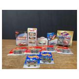 (11) Casrs + Trucks NIB