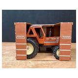 1/16 Hesston 100-90DT NIB SM