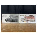 1/34 Mack B-61 Palumbo Dump Truck NIB 1st Gear