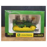 1/16 John Deere 2010 Crawler NIB Ertl