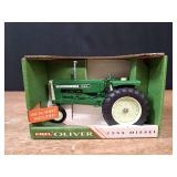 1/16 Oliver 1555 NIB Ertl