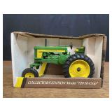 1/16 John Deere 720 Hi-Crop Collector NIB Ertl