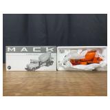 1/34 Mack R Mixer Truck Palumbo NIB 1st Gear