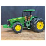 1/16 John Deere 8420 Ertl