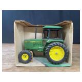 1/16 John Deere 2550 Collector NIB Ertl