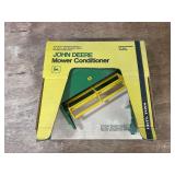 1/16 John Deere Mower Conditioner NIB Ertl