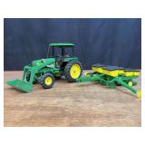 (2) 1/16 John Deere 2755 + Planter Ertl