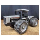 1/16 AGCOStar 8425 SM