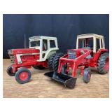 (2) 1/16 IH 1586 + 1466 Ertl