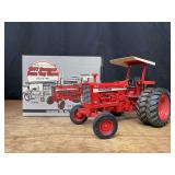 1/16 IH 1026 1997 SFTS NIB Ertl