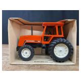 1/16 AC 8010 NIB Ertl