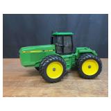1/16 John Deere 8560 Ertl