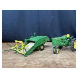 (2) 1/16 John Deere 3020 + 12A Combine