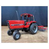 (2) 1/16 IH 5088 + Rake Ertl