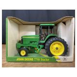 1/16 John Deere 7710 NIB Ertl