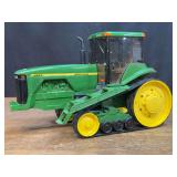 1/16 John Deere 8200T Ertl