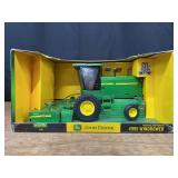 1/16 John Deere 4995 Windrower NIB Ertl