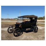 1913 Ford Model T Touring