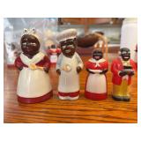 Black Americana Set of Four Ceramic Salt and Pepper Shakers Made in Japan
