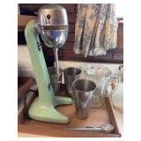 Hamilton Beach Drinkmaster Milkshake Maker with Accessories
