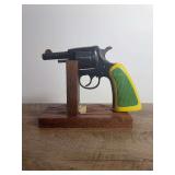 H&R Arms Co Revolver  C237 22mm