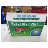 New in the box electric hoist